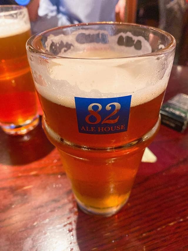 HUB 新宿区役所通り店 - サブ画像1
