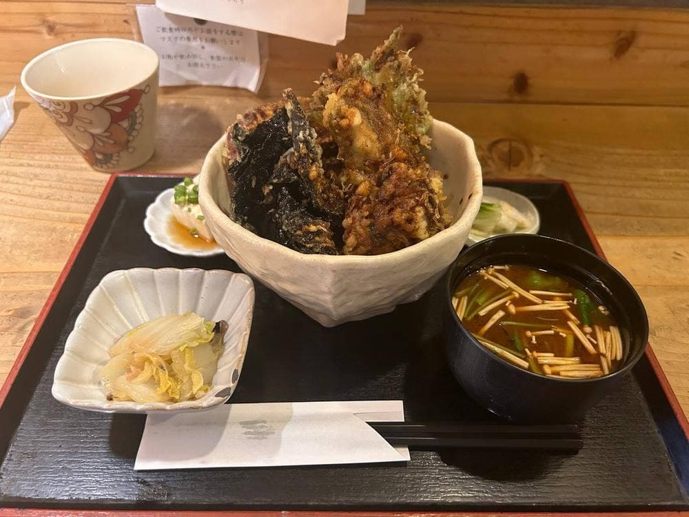 ごはんとてんぷら ひねもすのたり