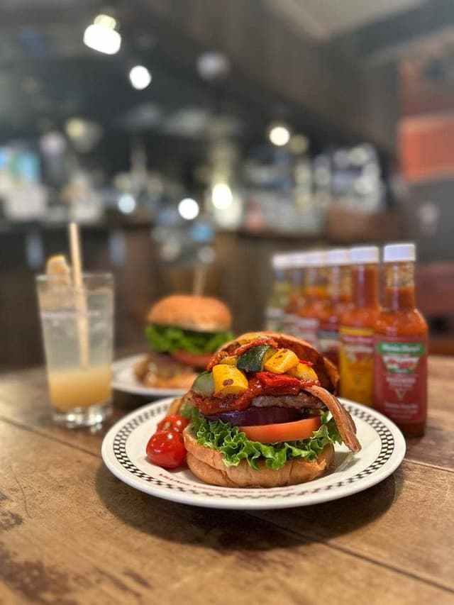 ヴィレッジヴァンガード ダイナー 荻窪 - サブ画像1