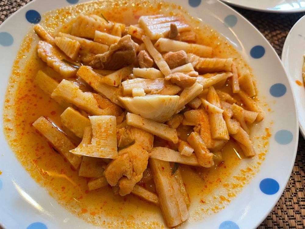 タイ料理 亜路居亭