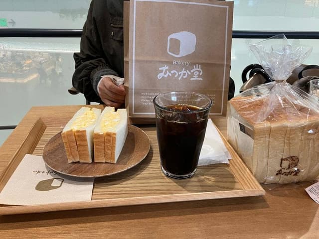 パン屋むつか堂 福岡空港店 - サブ画像3