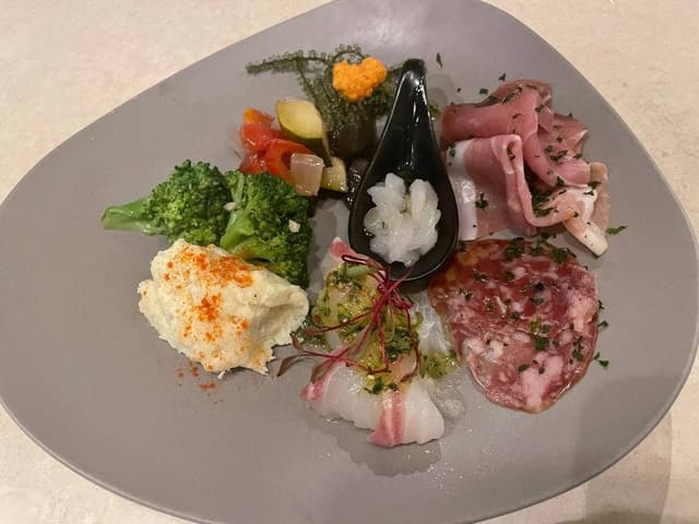 TOLAH UMEDA - サブ画像1