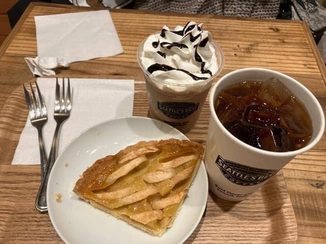 シナボン・シアトルズベストコーヒー ルクア大阪店 - サブ画像1