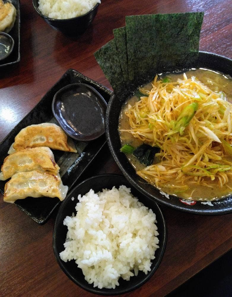 横浜らーめん 七七家
