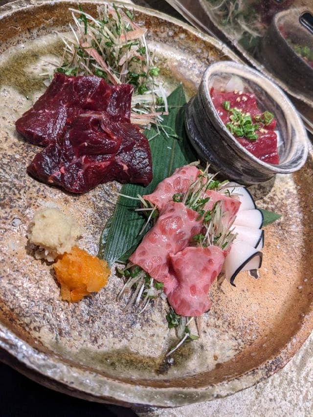 猪焼肉と鯨専門店 猪の居 - サブ画像2