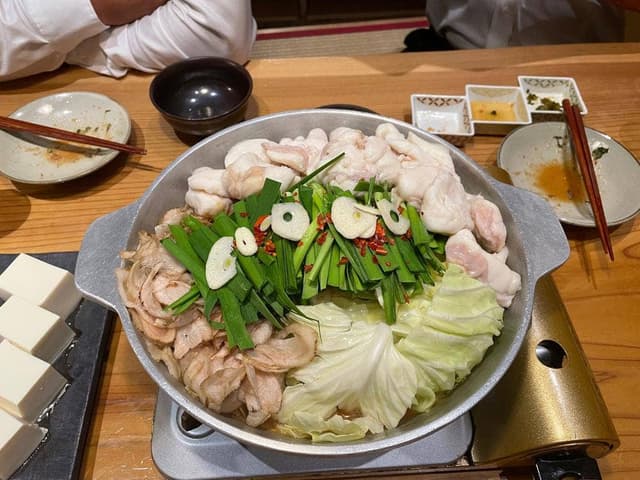 博多もつ鍋 やまや 内幸町店 - サブ画像1