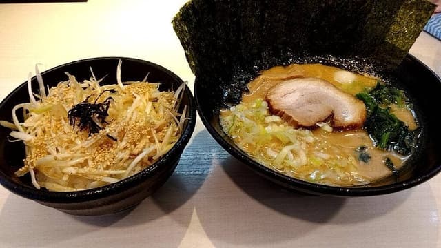 ゴル家 伊勢佐木モール店 - サブ画像3