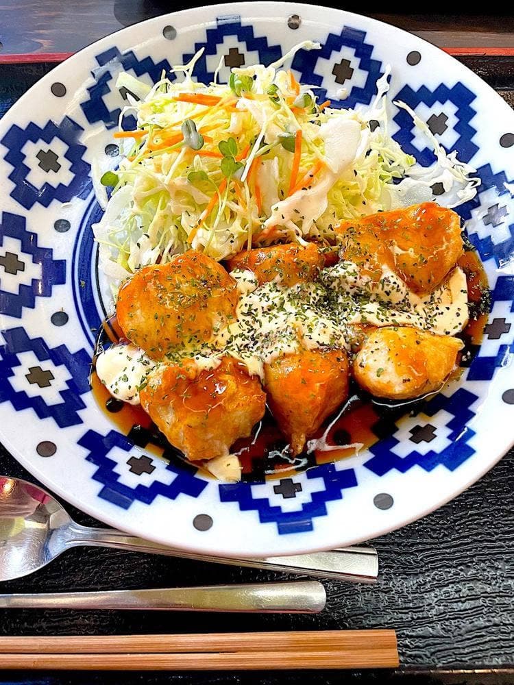 Cafe & Bakery VERITA