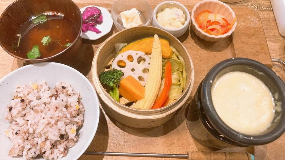 チーズと生はちみつ BeNe 京都寺町店