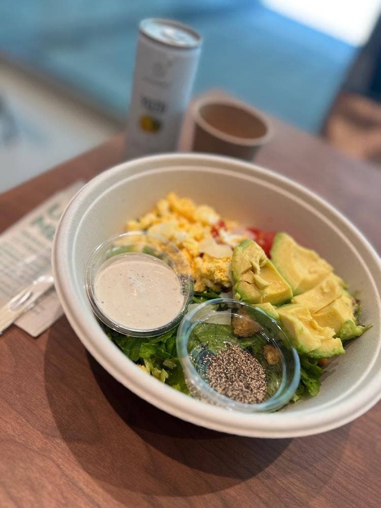 CRISP SALAD WORKS みなとみらい店