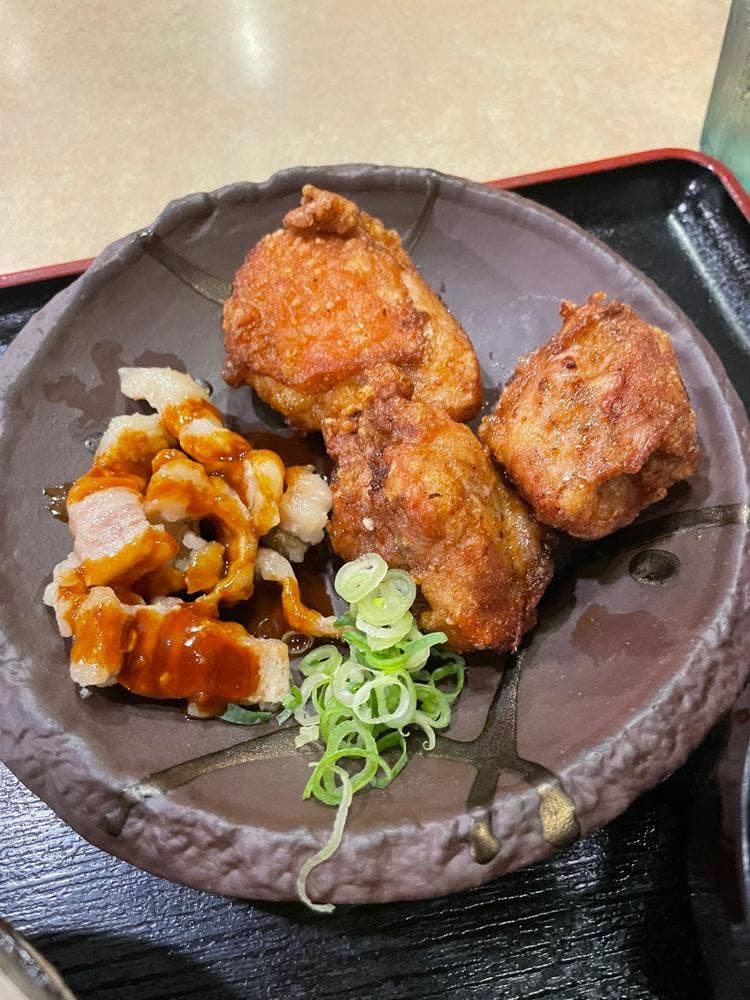 鶏と牛のお店 火澄屋