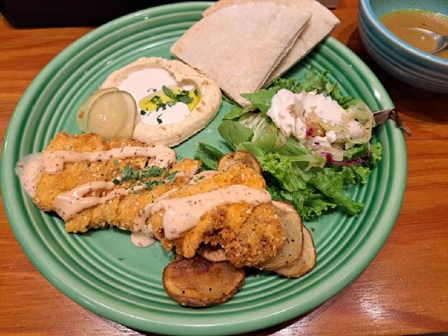 地中海・イスラエル料理 タイーム 丸の内 - サブ画像1