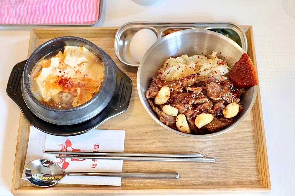 テジュン食堂