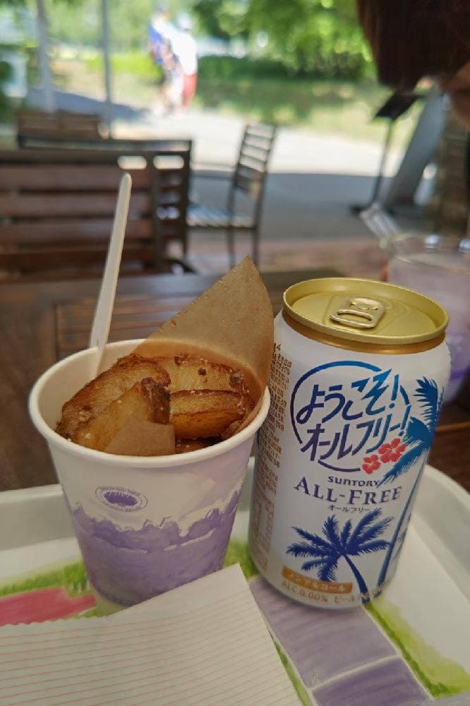 カフェ ルネ