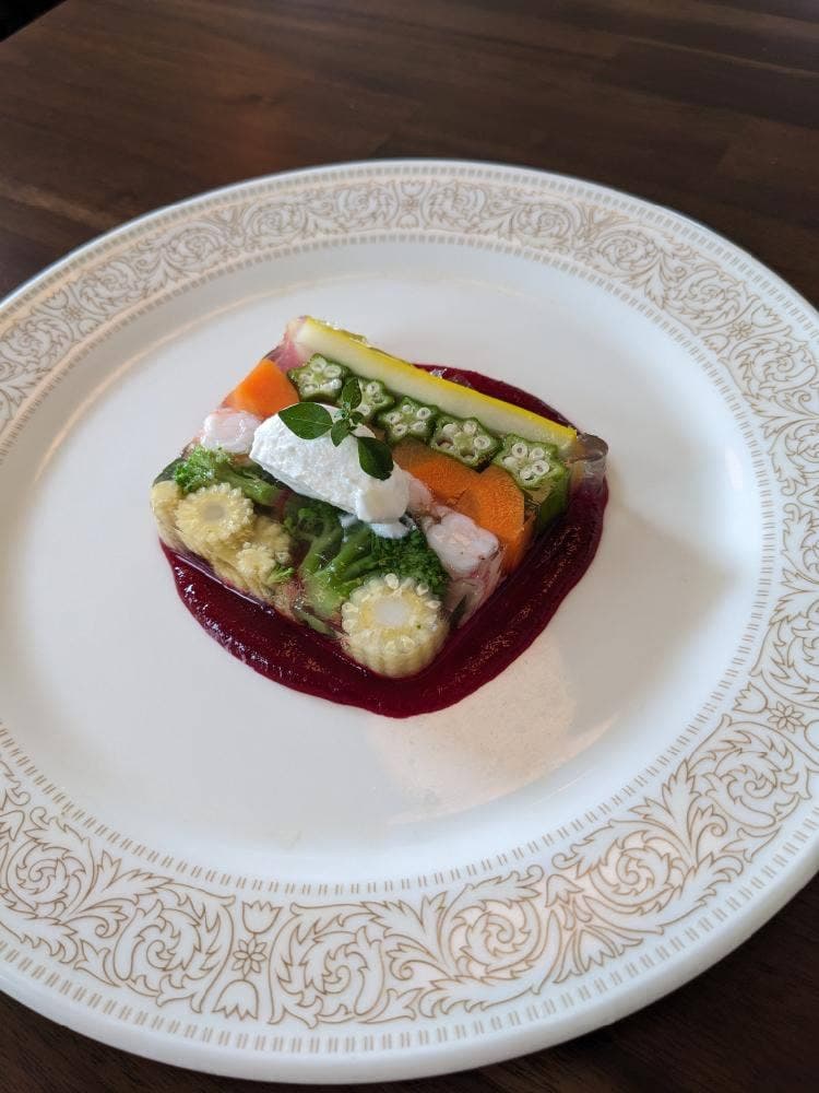 ビストロ シェ レノン