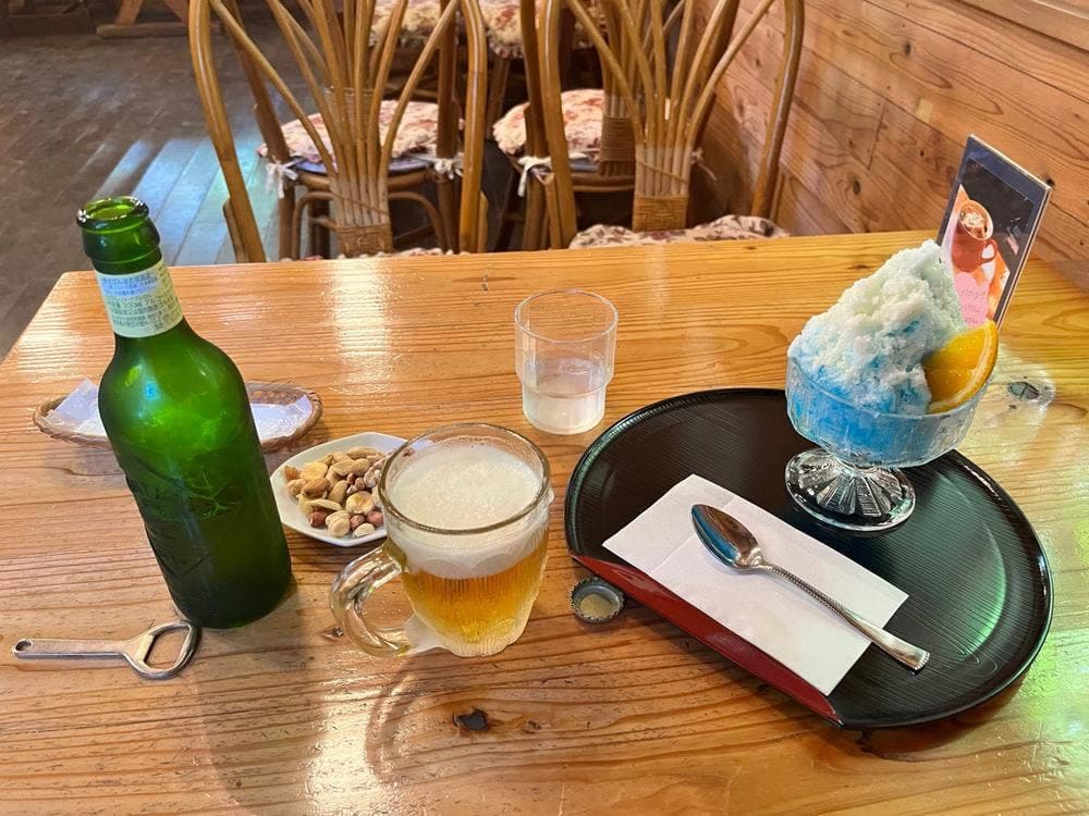 喫茶杉小屋