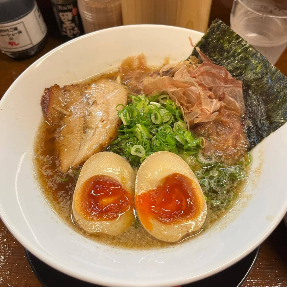 豚と魚のラーメン屋ねこや