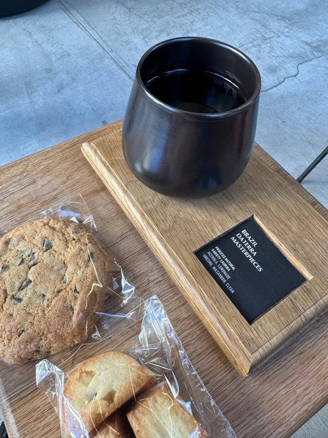 LEAVES COFFEE ROASTERS - サブ画像1