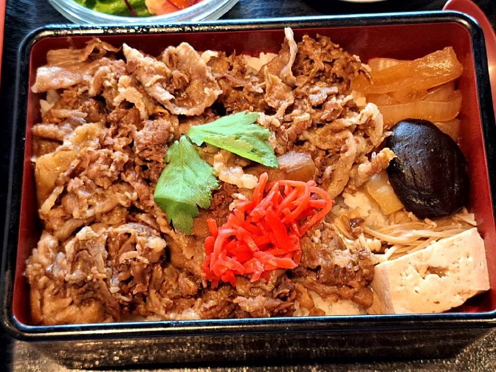 米澤牛DINING べこや