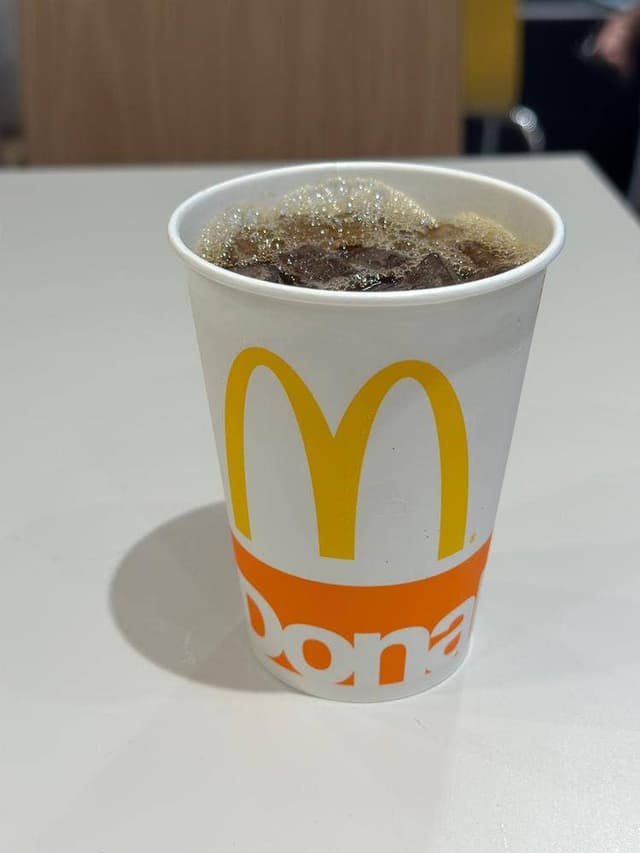 マクドナルド 立川伊勢丹前店 - サブ画像1