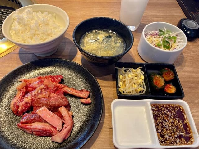 国産牛焼肉くいどん 飯山満店 - サブ画像2
