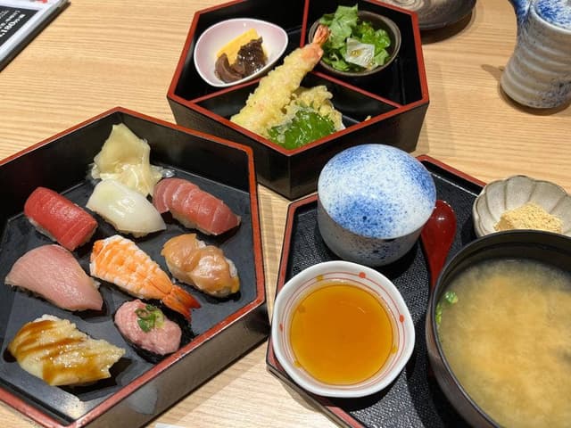 海鮮 魚力昭島モリタウン店 - サブ画像3