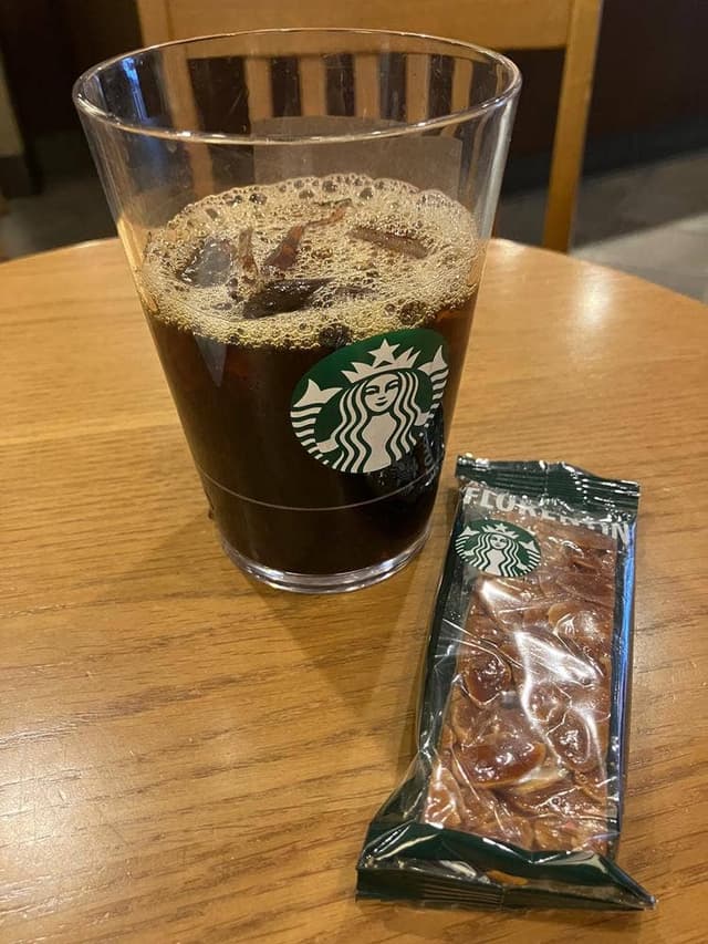 スターバックス コーヒー 新宿南口店 - サブ画像1