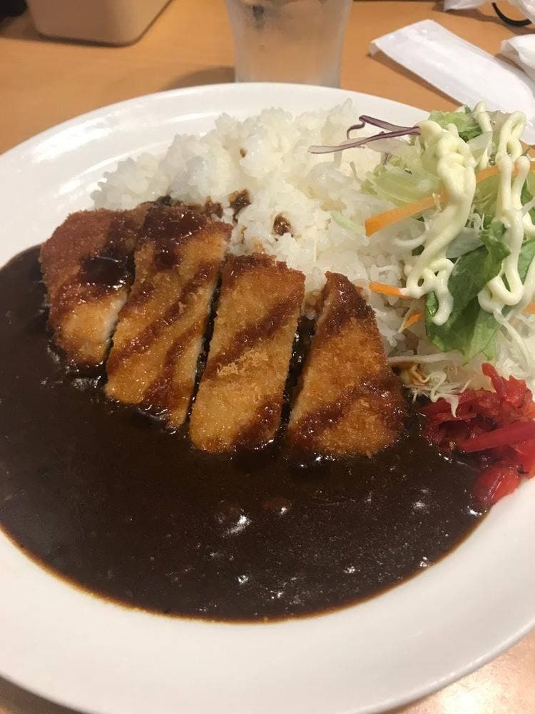 ガスト 京急杉田駅前店