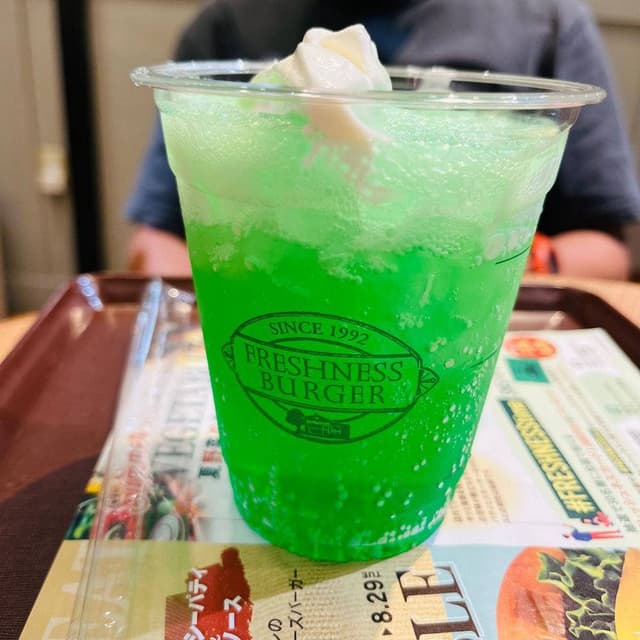 フレッシュネスバーガー カラフルタウン岐阜店 - サブ画像3