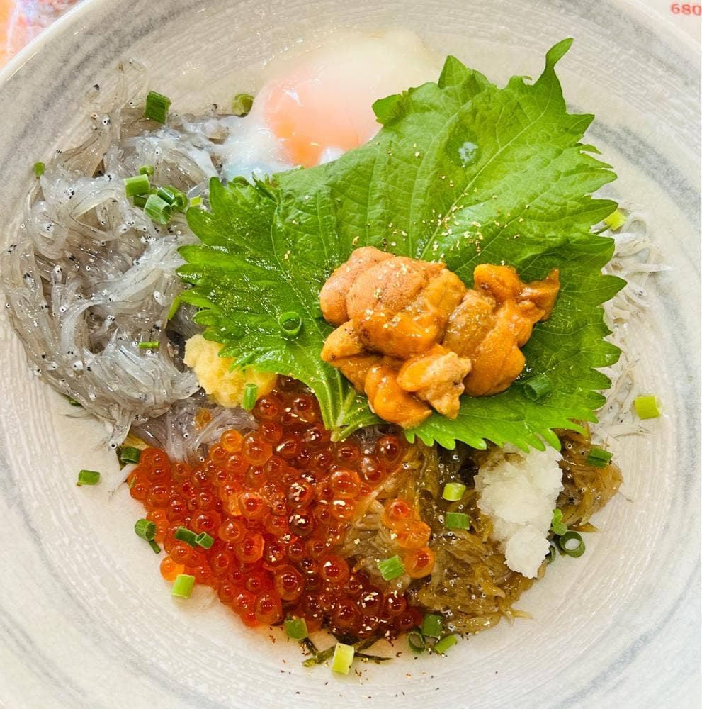 しらす丼 海鮮丼 五八
