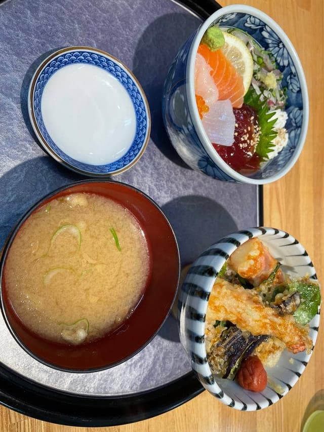 とろろ・海鮮料理 さんすい2号店 - サブ画像2