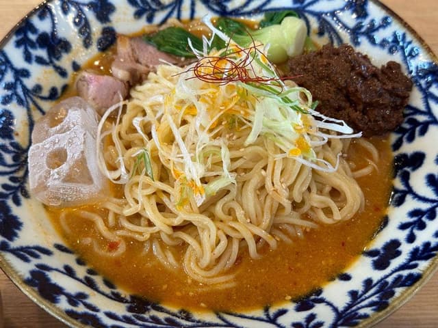 魚骨らーめん 鈴木さん - サブ画像1
