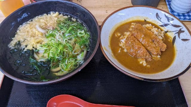 名物カレーうどん 得正 新三休橋店 - サブ画像1