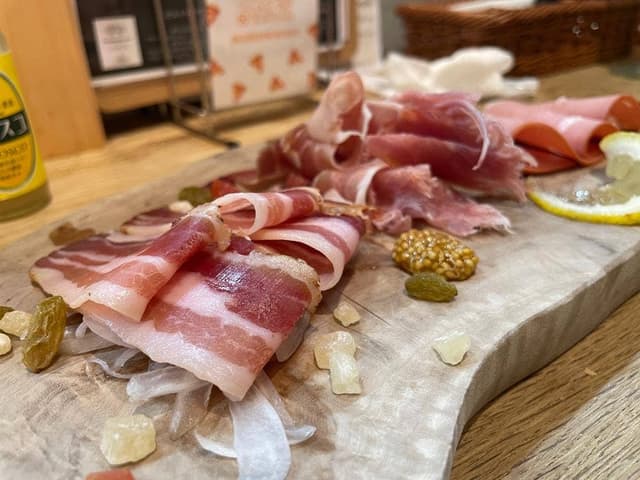 ピザとハムと時々ワイン ボンジョルノ食堂 水戸北口店 - サブ画像1