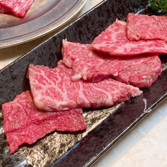 炭火焼肉 丸三 - サブ画像1