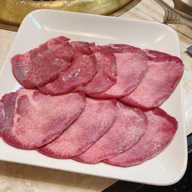 炭火焼肉 丸三 - サブ画像2