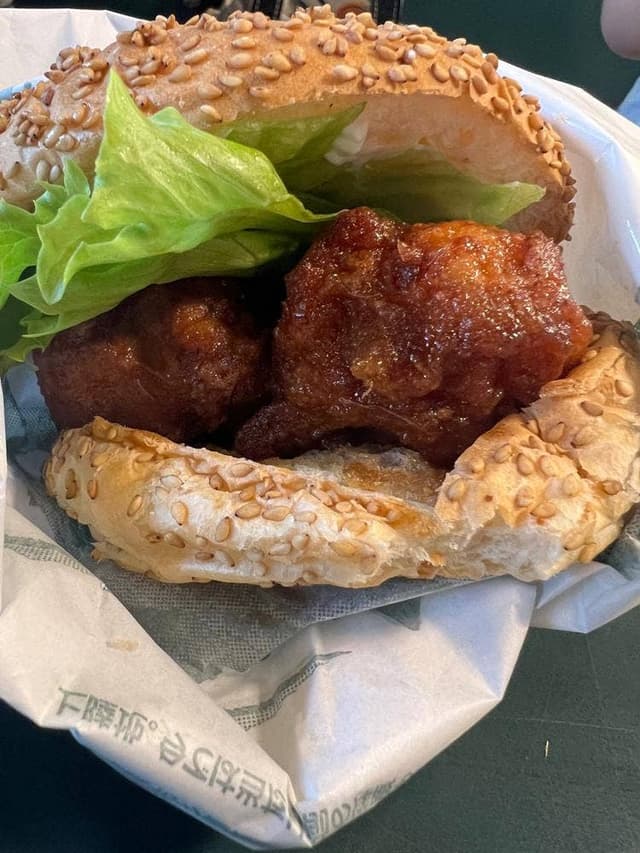 ラッキーピエロ 人見店 - サブ画像3