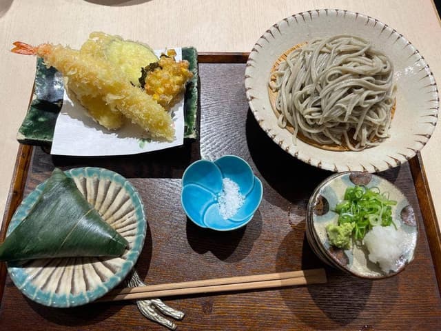 挽きたてそば 大門 - サブ画像1