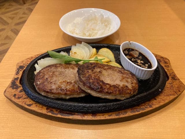 バケット アリオ亀有店 - サブ画像1