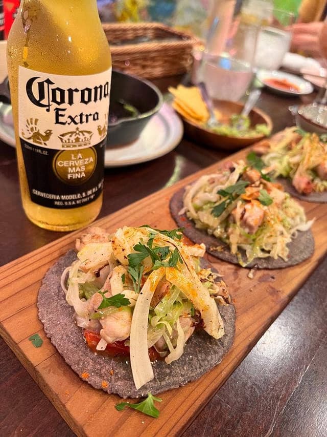 Tacos y Tequila Mole - サブ画像1