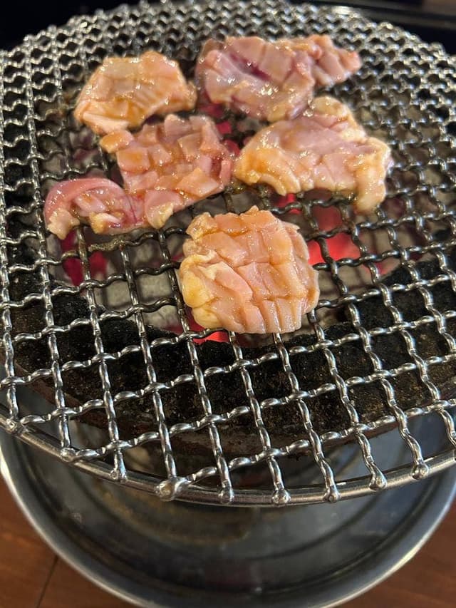 ホルモン焼 千歳 - サブ画像1