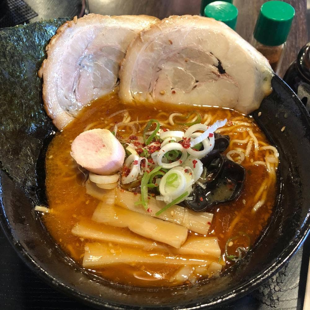 旭川鷹栖ラーメン 鷹の爪 南郷店