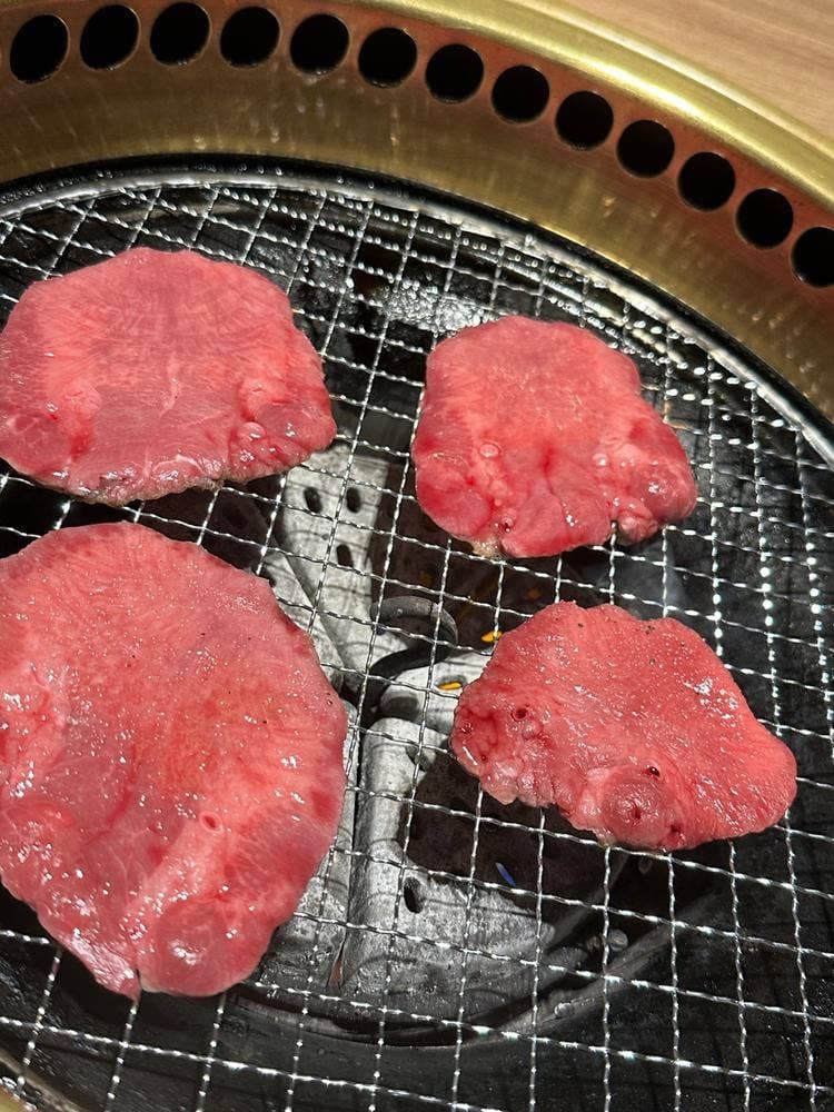 焼肉 虎