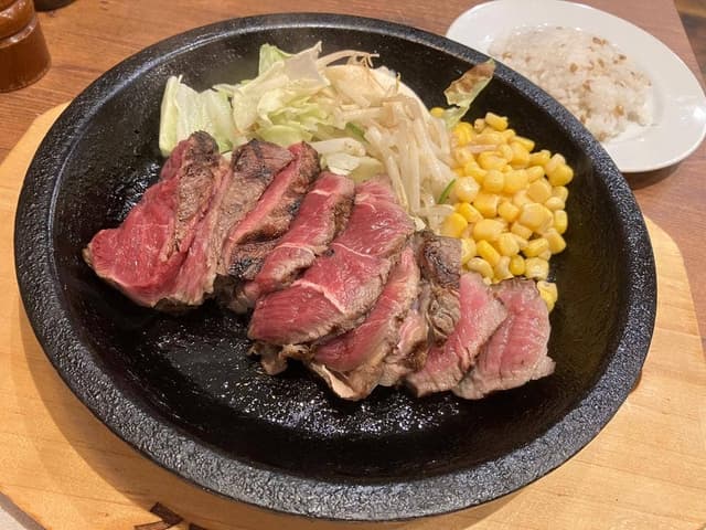 ステーキロッヂ ヨドバシAkiba店 - サブ画像1