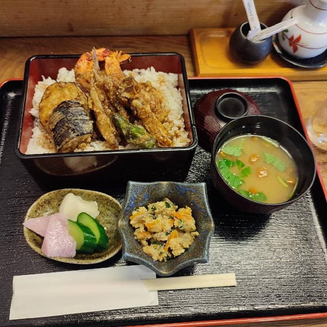 旬菜和食 おか田 - サブ画像1