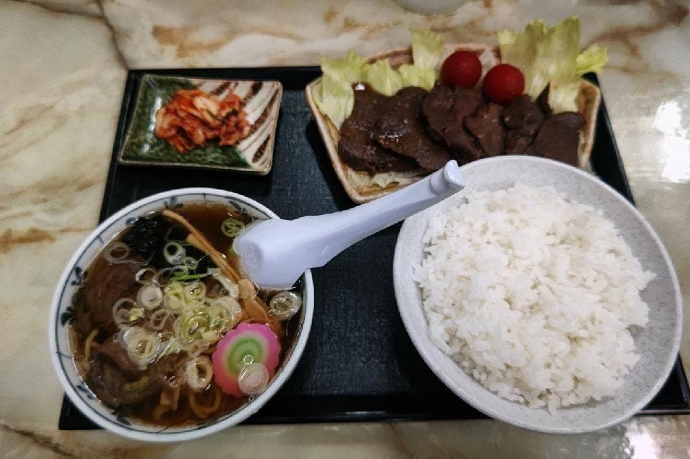 お多福食堂