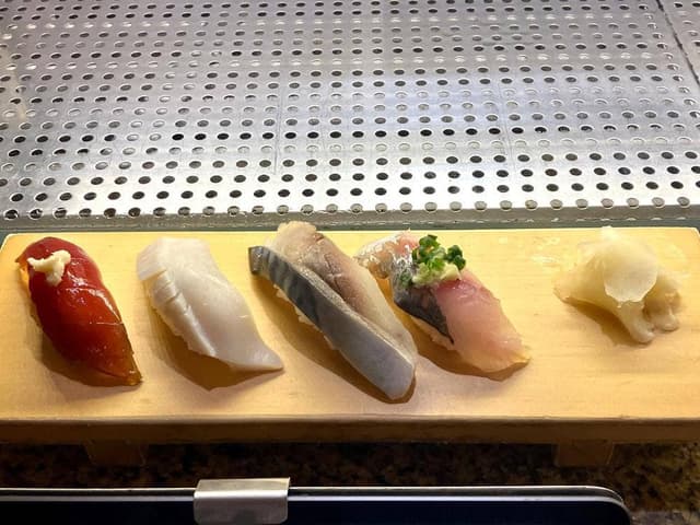 立喰寿司 函太郎 東京駅一番街店 - サブ画像2