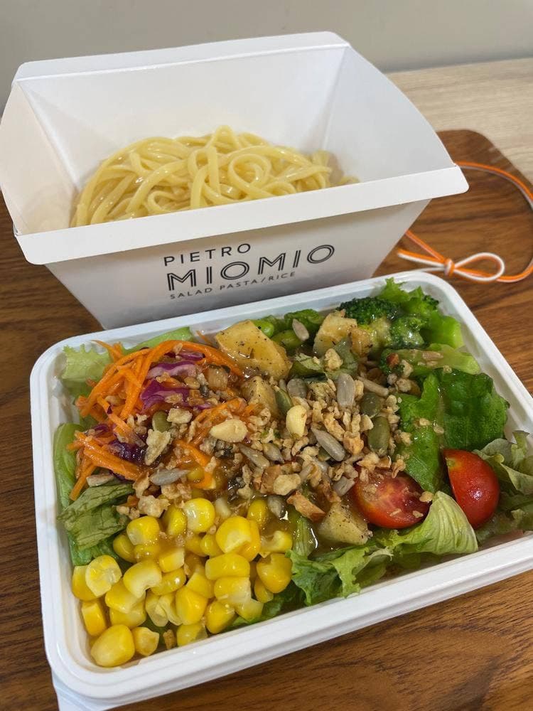 キャップパスタ ピエトロ ミオミオ 天神地下街店