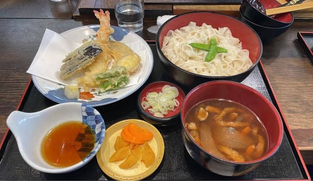 小作 石和駅前通り店 - サブ画像3