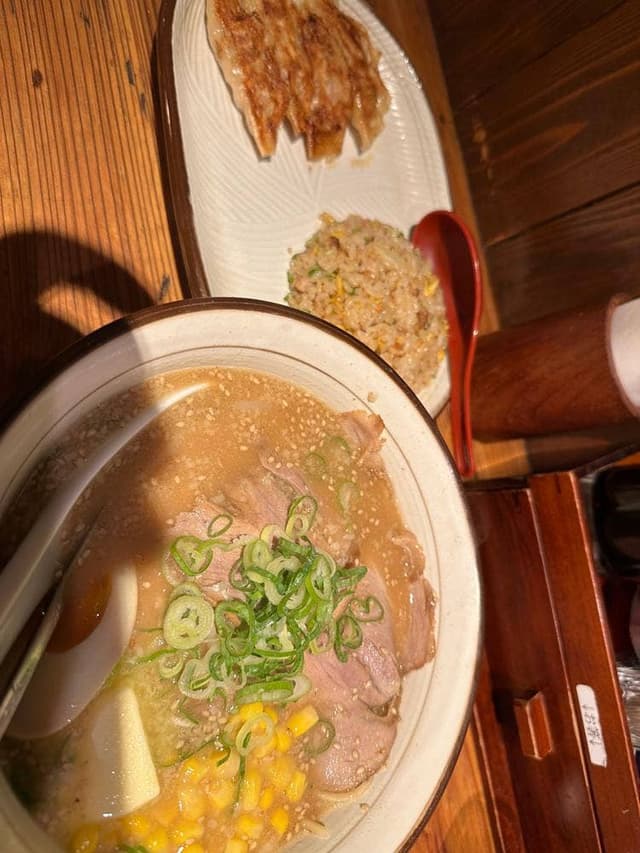 らーめん 熊五郎 新大阪1号店 - サブ画像2